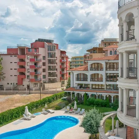 Chateau Del Mar Apartament