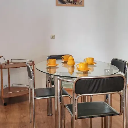 Chateau Del Mar Apartament *