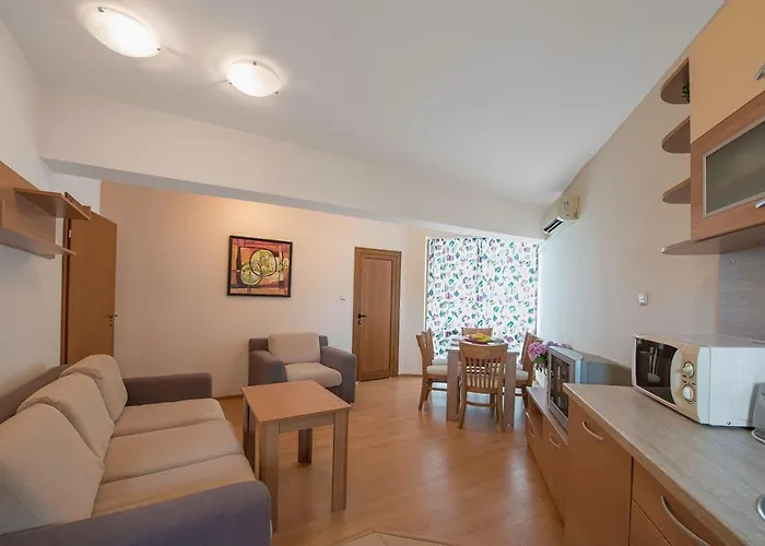 Apartment Chateau Del Mar