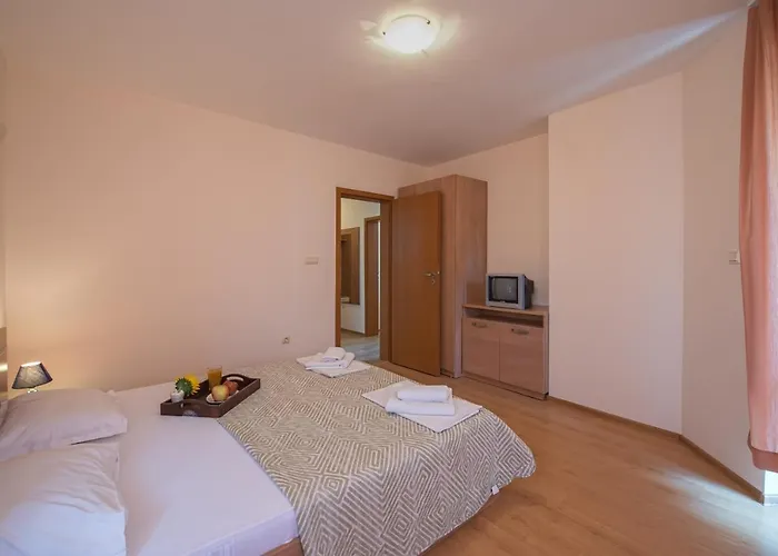 Chateau Del Mar Apartment Slantschew brjag