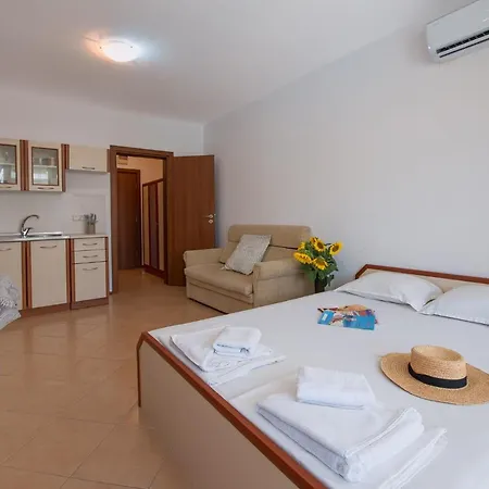 Chateau Del Mar Apartment Sunny Beach