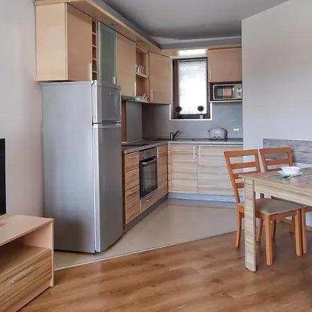 Chateau Del Mar Apartament