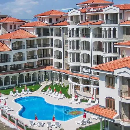 Chateau Del Mar 公寓 *